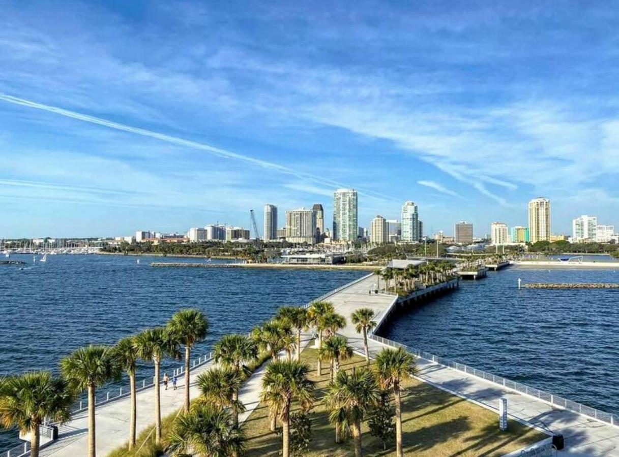 Retro Retreat In Dtsp - Explore The Downtown Area Сейнт Питърсбърг Екстериор снимка